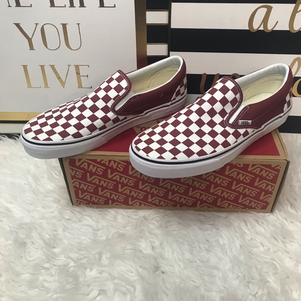 New  Men’s checkered VANS